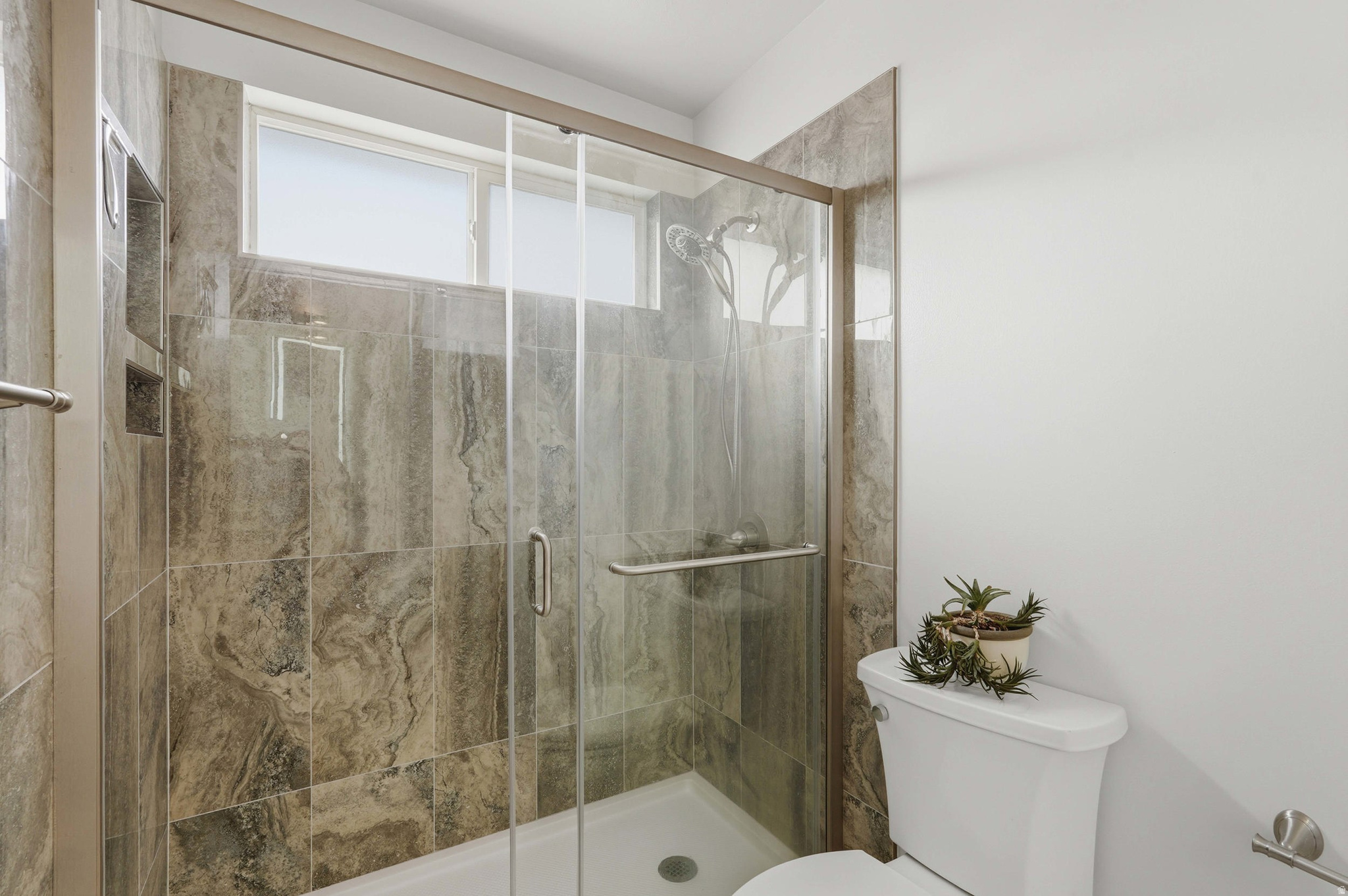 BURNINGHAM MEADOWS S - Residential