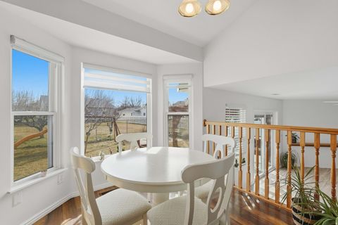 Tiny photo for 94 E 950 S, Kaysville, UT 84037 (MLS # 2139500)