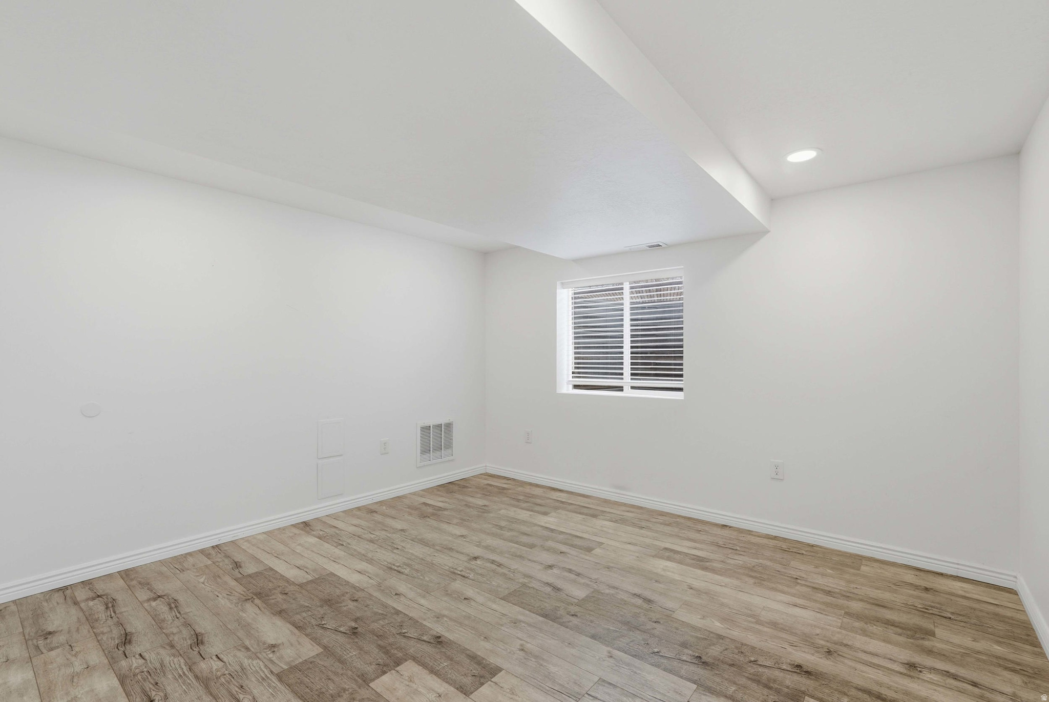 BURNINGHAM MEADOWS S - Residential