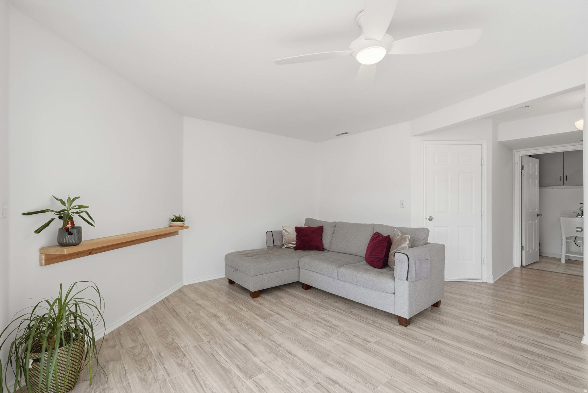 BURNINGHAM MEADOWS S - Residential