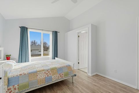 Tiny photo for 94 E 950 S, Kaysville, UT 84037 (MLS # 2139500)