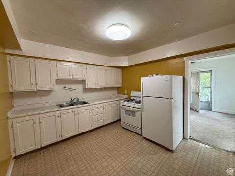 Tiny photo for 221 L ST, Salt Lake City, UT 84103 (MLS # 2118407)