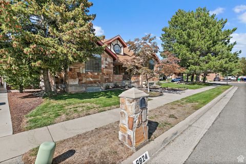 Tiny photo for 6824 S CREEKCOVE WAY E, Cottonwood Heights, UT 84047 (MLS # 2116928)