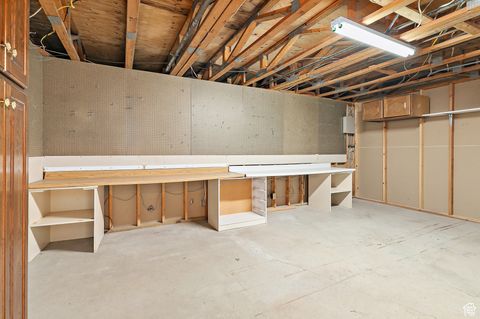 Tiny photo for 6824 S CREEKCOVE WAY E, Cottonwood Heights, UT 84047 (MLS # 2116928)