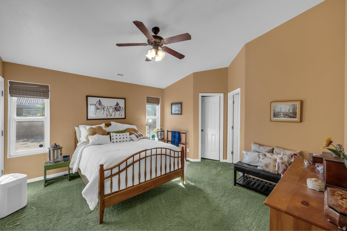 ROYAL OAKS 4 - Residential