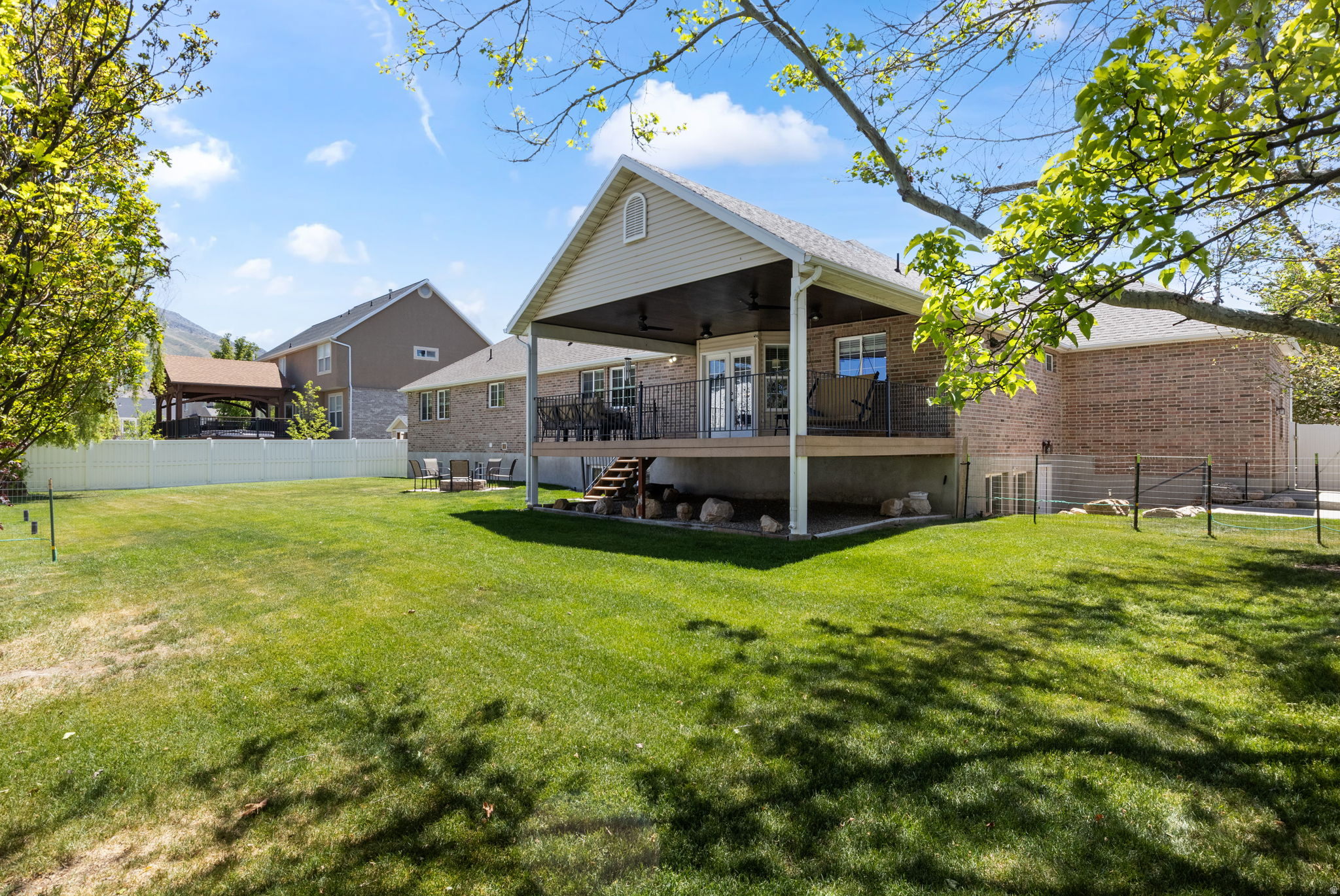 WILLOW SPRINGS - Residential