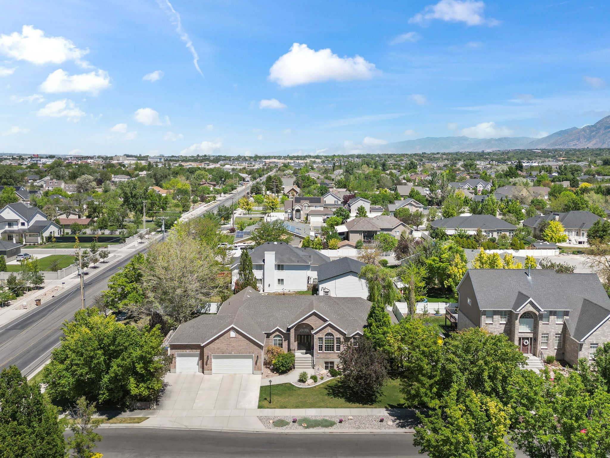 WILLOW SPRINGS - Residential