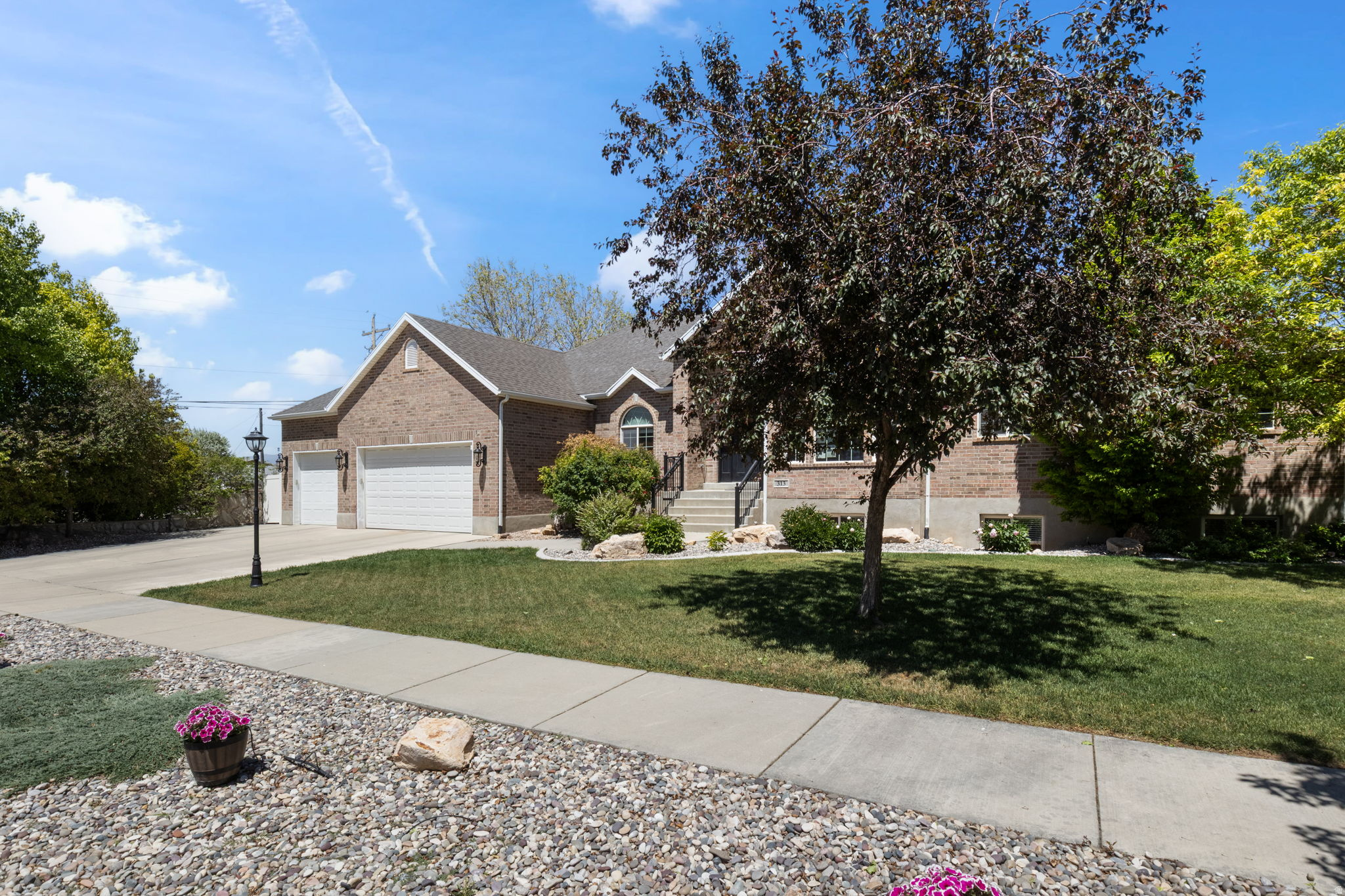 WILLOW SPRINGS - Residential