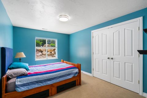 Tiny photo for 313 E GOLDEN PHEASANT DR S, Draper, UT 84020 (MLS # 2158434)