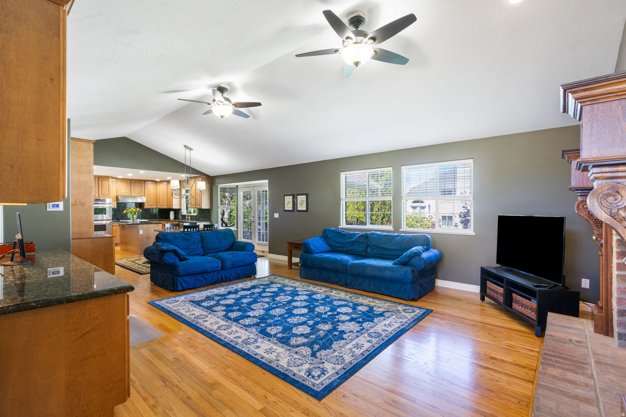 WILLOW SPRINGS - Residential