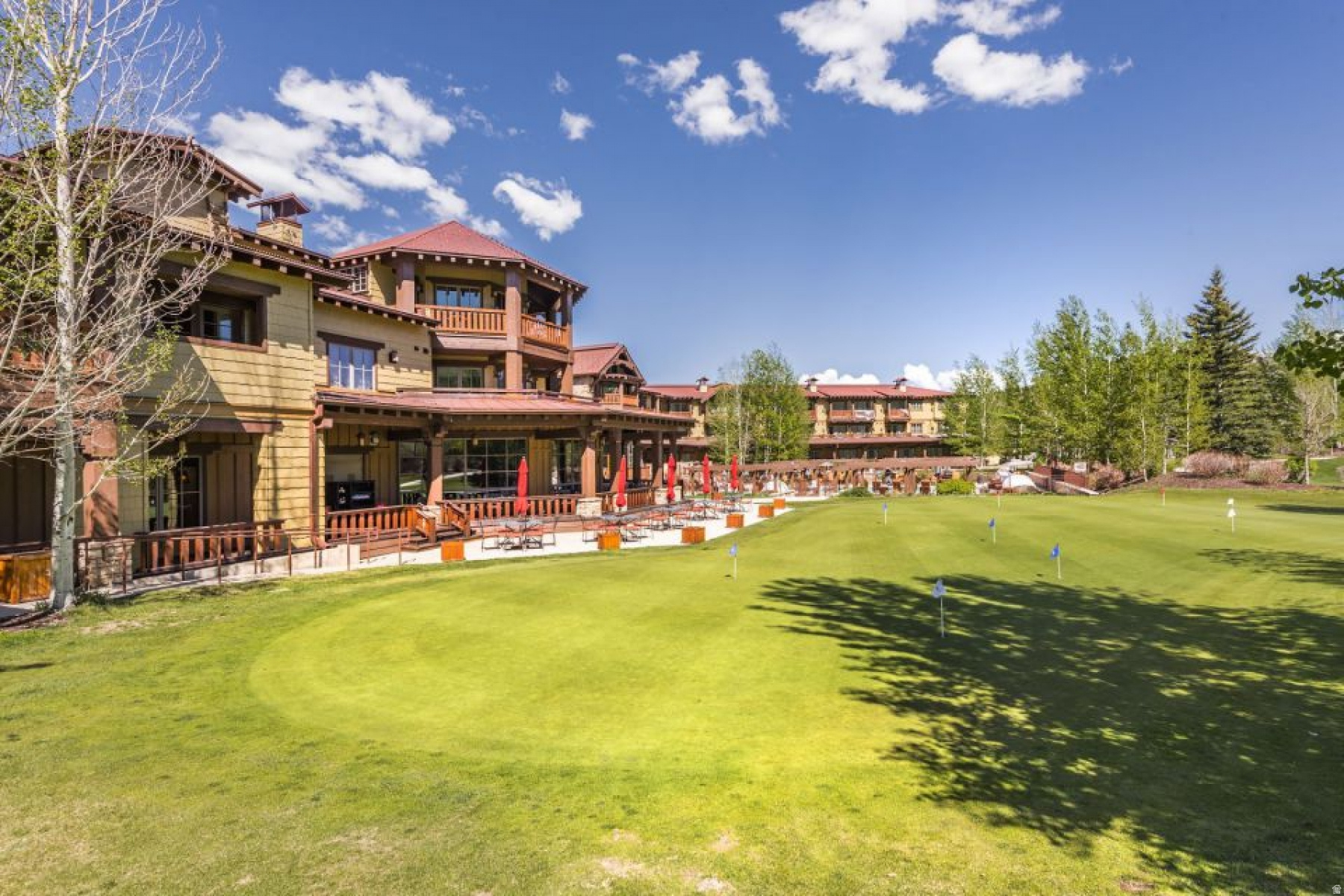 HOTEL PARK CITY - Residential