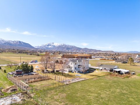 Tiny photo for 173 E 10000 S, Salem, UT 84653 (MLS # 2143883)