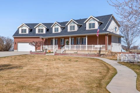 Tiny photo for 173 E 10000 S, Salem, UT 84653 (MLS # 2143883)