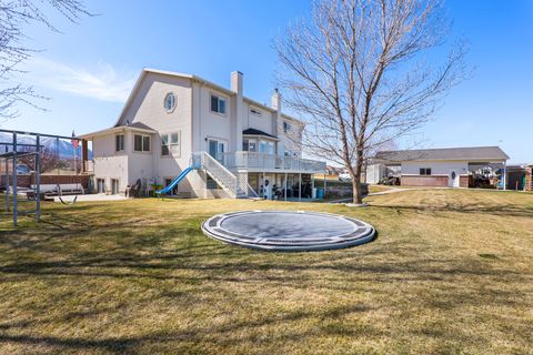 Tiny photo for 173 E 10000 S, Salem, UT 84653 (MLS # 2143883)