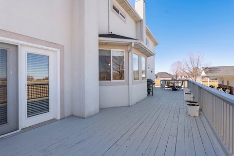 Tiny photo for 173 E 10000 S, Salem, UT 84653 (MLS # 2143883)