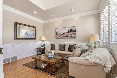 Tiny photo for 173 E 10000 S, Salem, UT 84653 (MLS # 2143883)