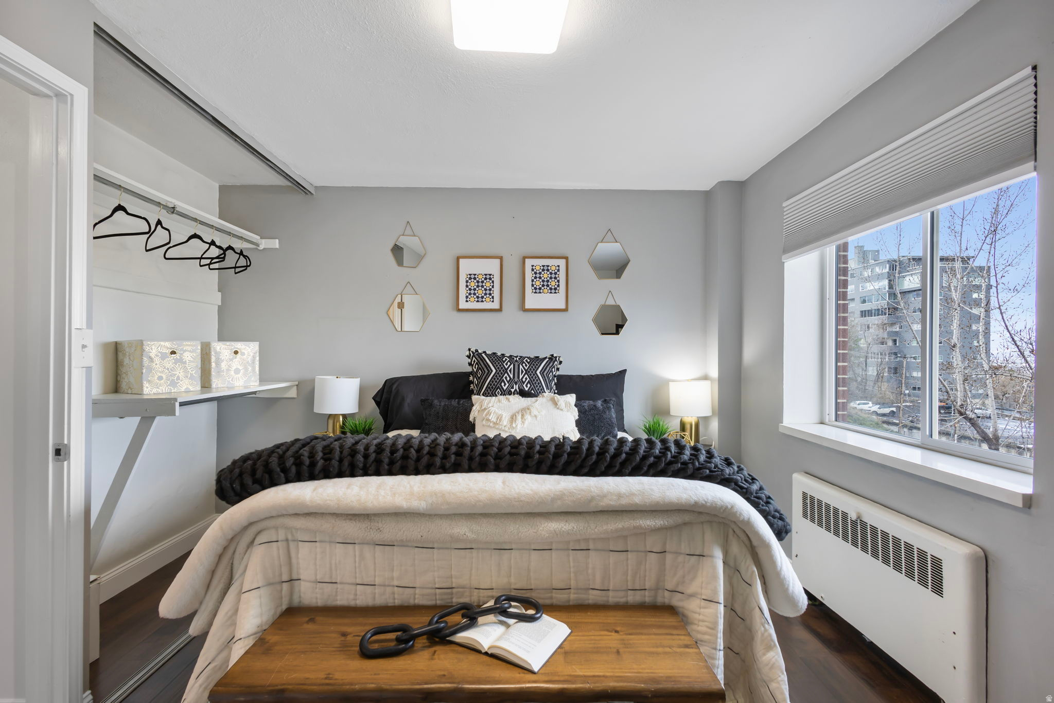 UNIVERSITY HEIGHTS - Residential