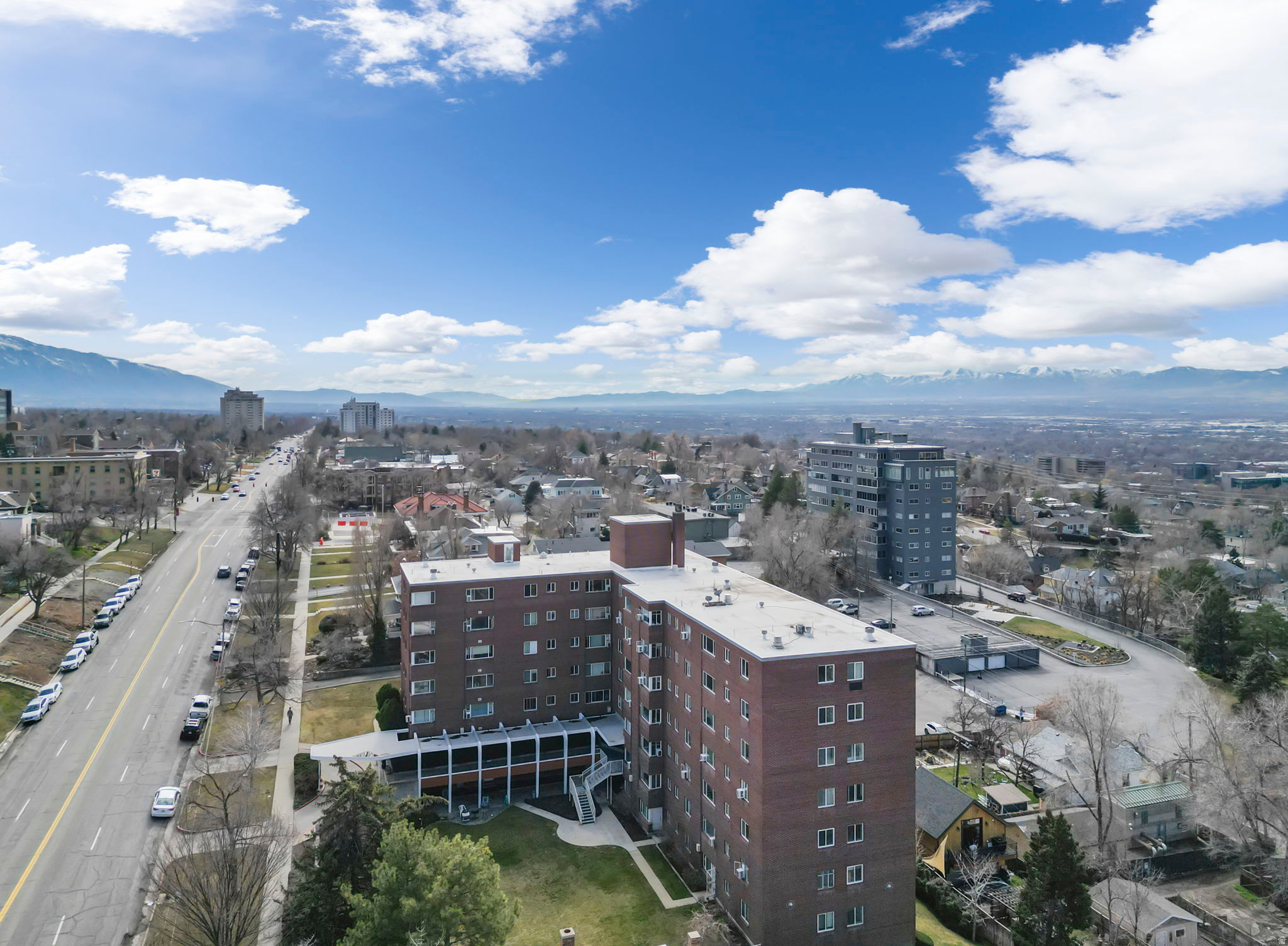 UNIVERSITY HEIGHTS - Residential