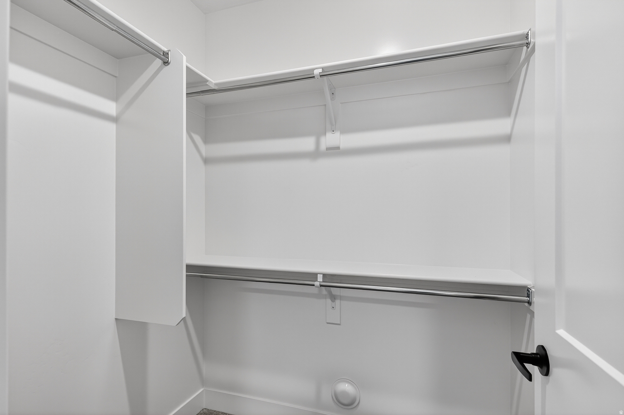 RIVERWOOD - Residential