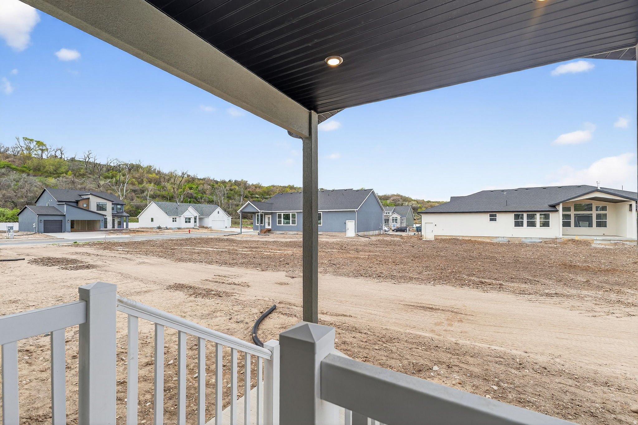 RIVERWOOD - Residential