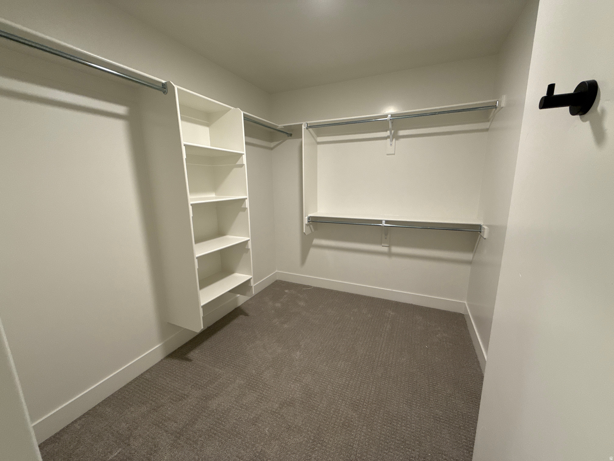 RIVERWOOD - Residential