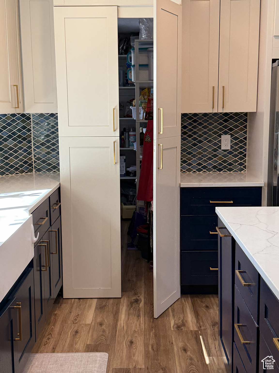 HURRICANE TOWN SUR PLAT B BLK 2 - Residential