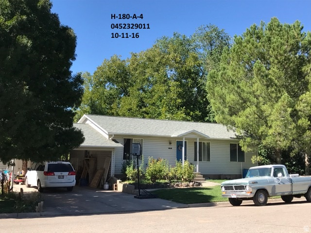 HURRICANE TOWN SUR PLAT B BLK 2 - Residential