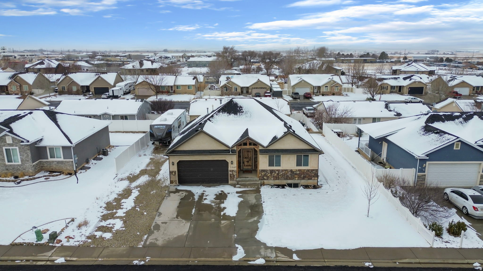 HUNTERS MEADOW SUBD - Residential