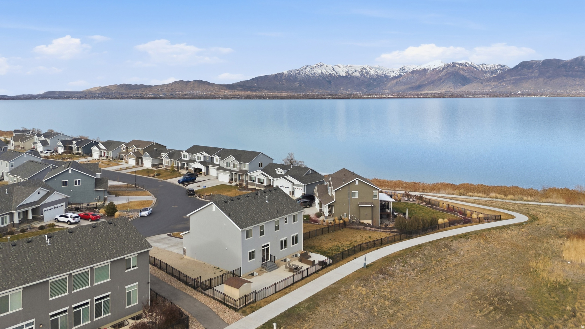 LAKESIDE AT TALONS - Residential