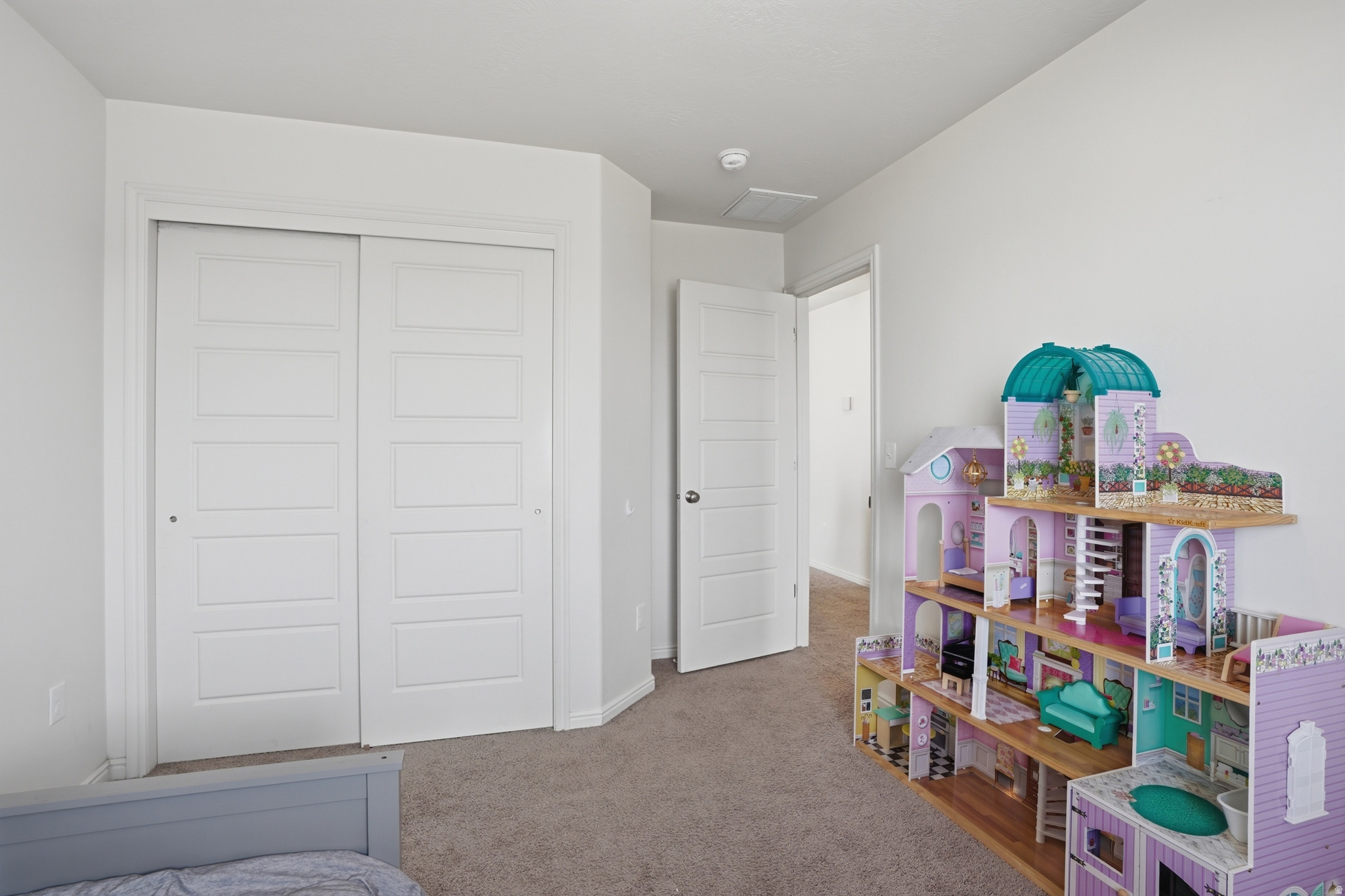 LAKESIDE AT TALONS - Residential