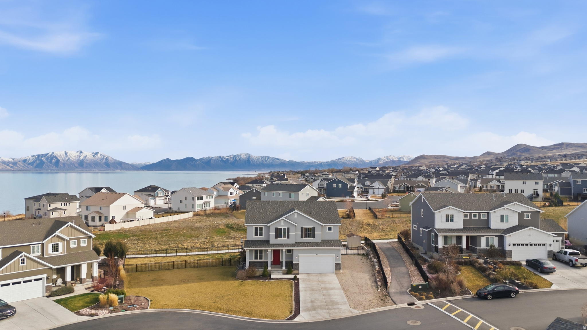 LAKESIDE AT TALONS - Residential