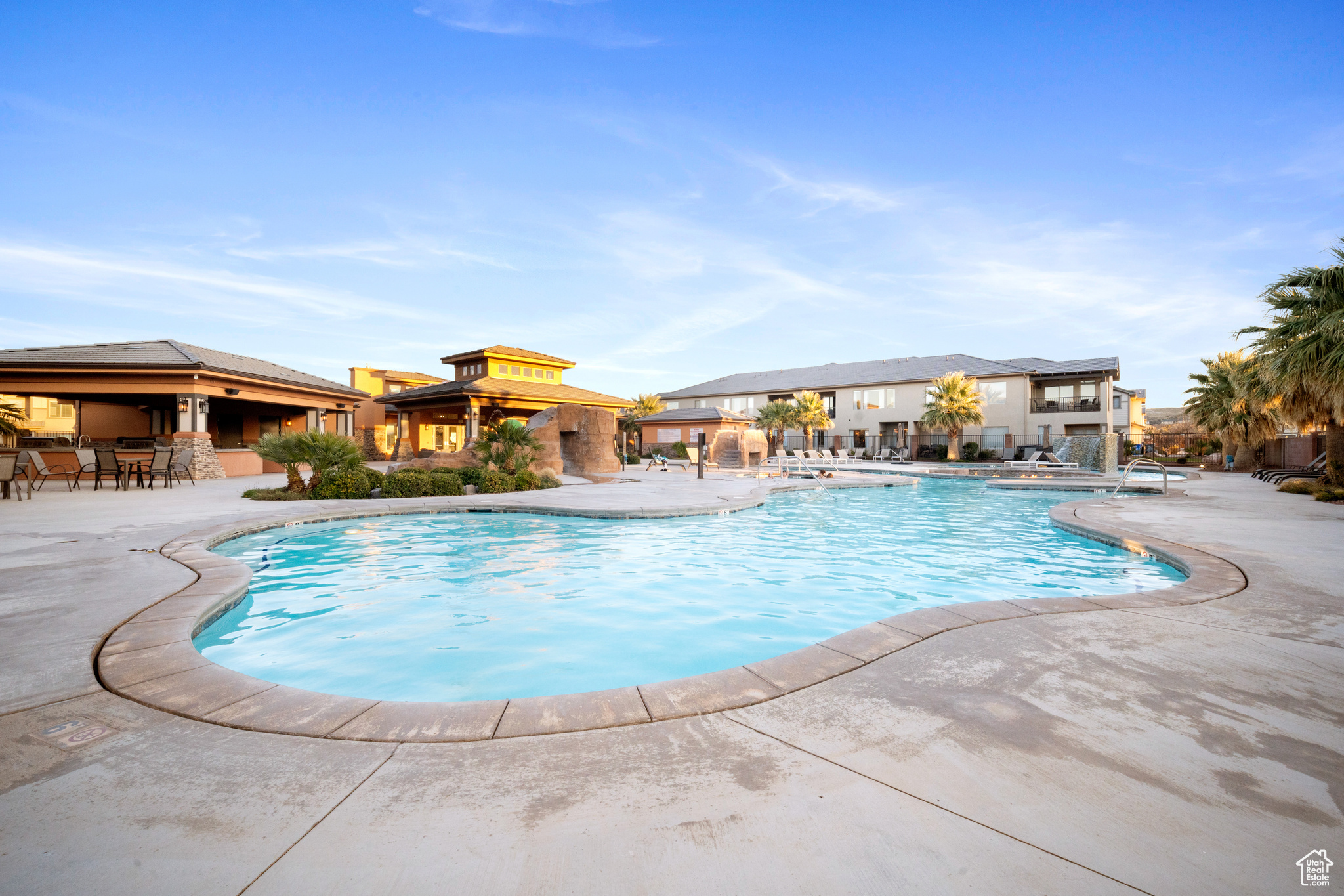 ZION VILLAGE TOWNHOM - Residential