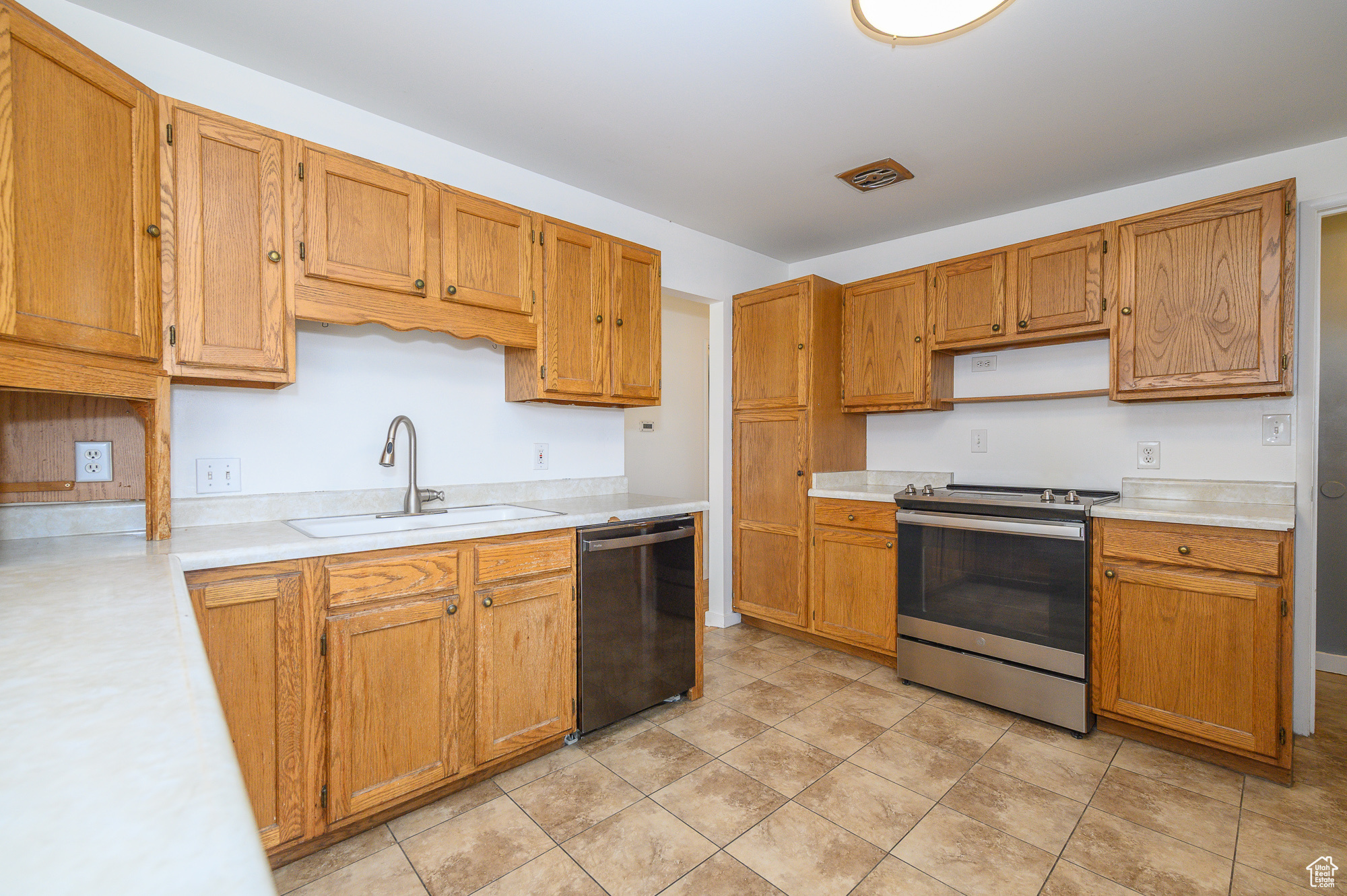 1047 E 5235, Salt Lake City, Utah image 15