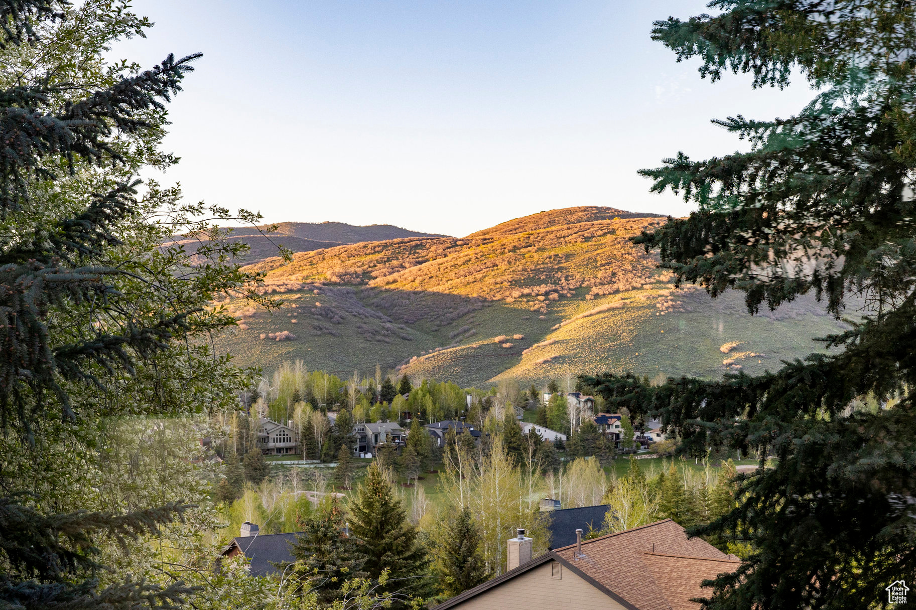4042 Hilltop Ct, Park City, Utah image 3