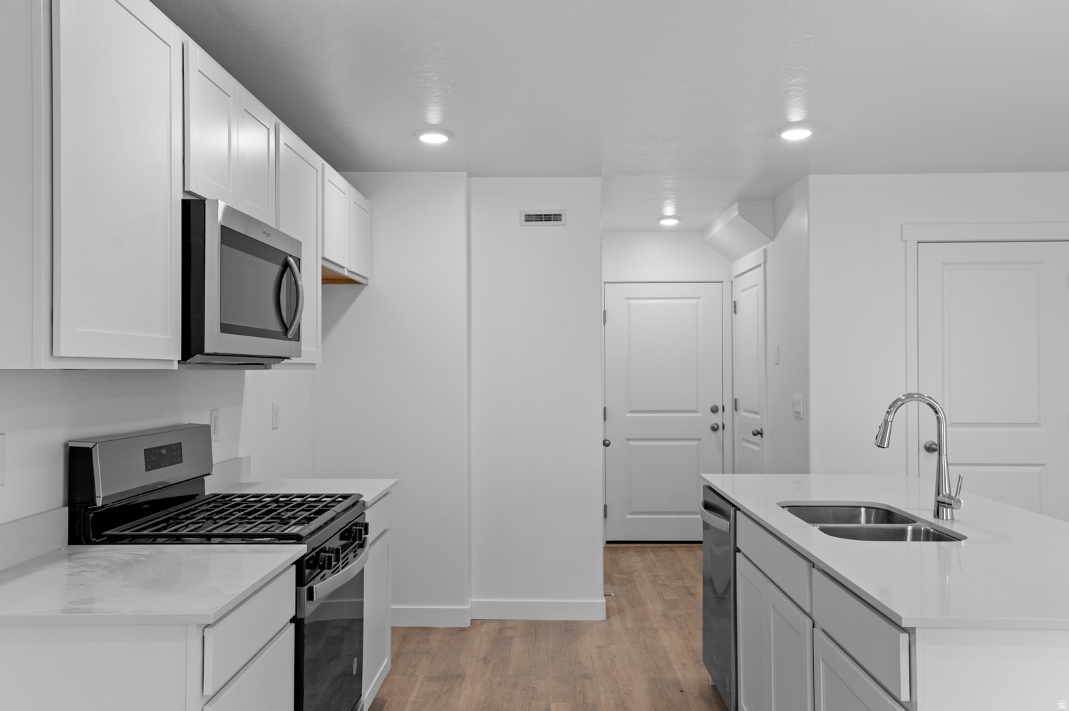 VIRIDIAN - Residential