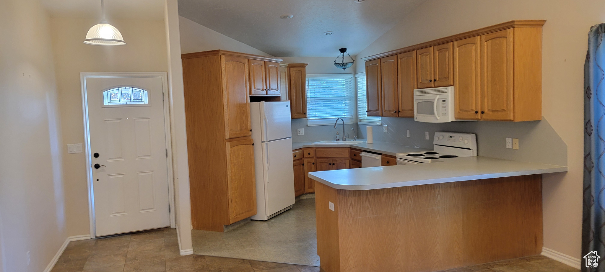 CHIPMAN VILLAGE - Residential