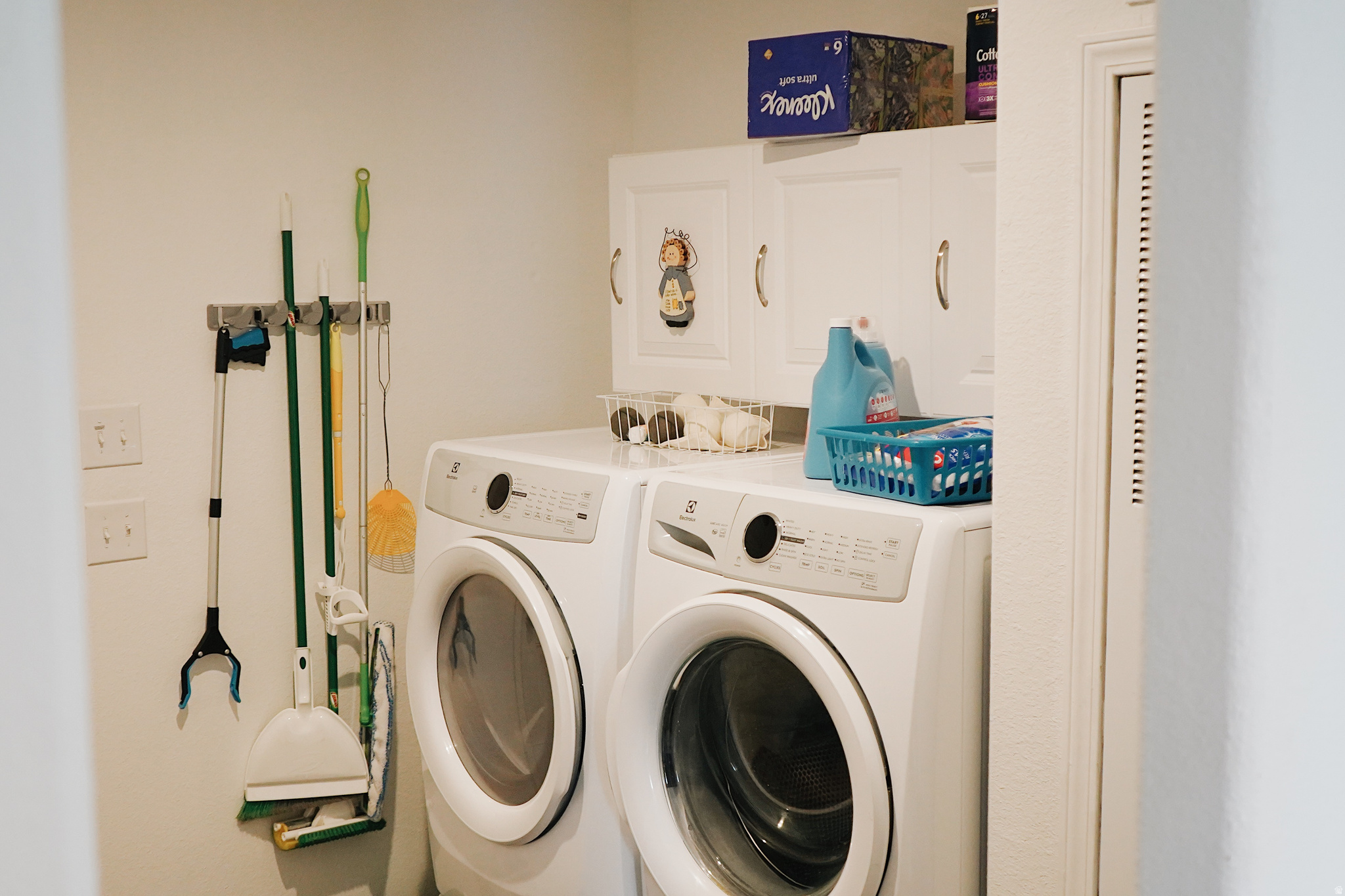 SEVEN CS - Residential