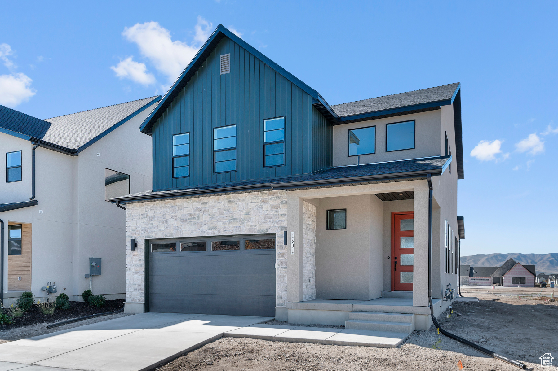 BROADVIEW SHORES COTTAGES 735 - Residential