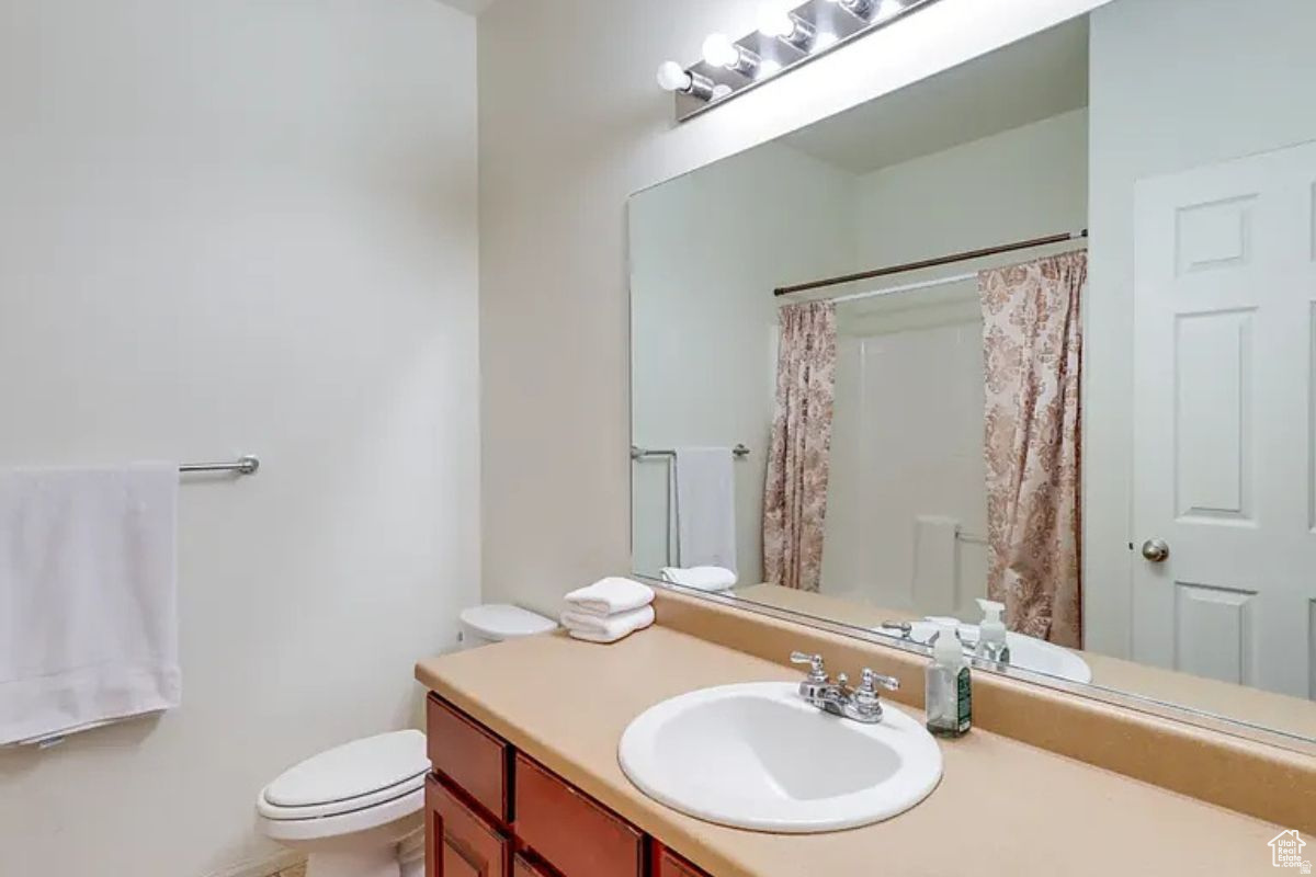 GRAY'S FARM - Residential