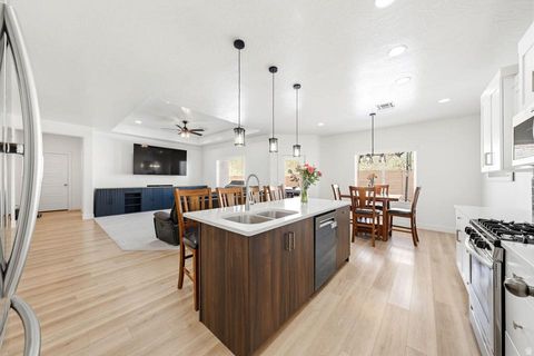 Tiny photo for 5963 S FLAT TOP DR, Saint George, UT 84790 (MLS # 2158973)