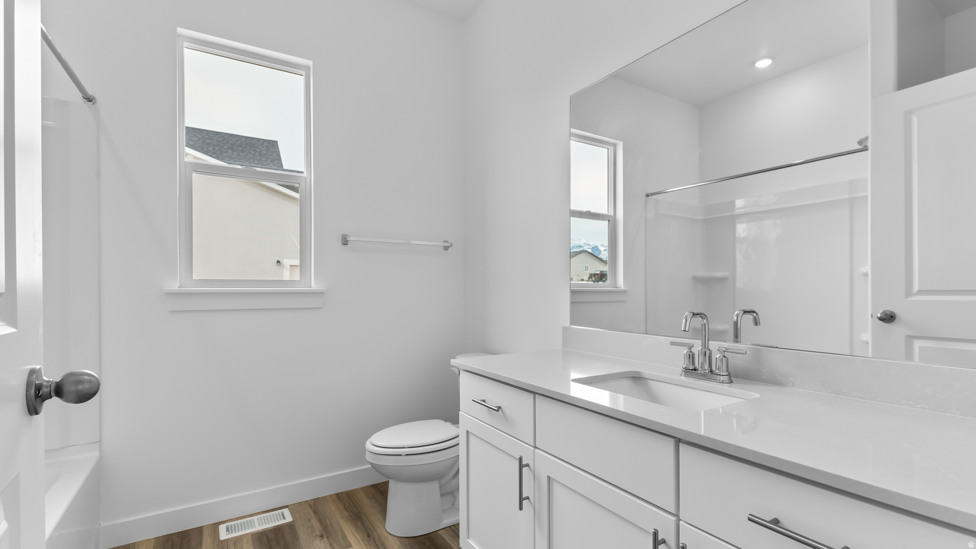 CHERRY WOOD - Residential