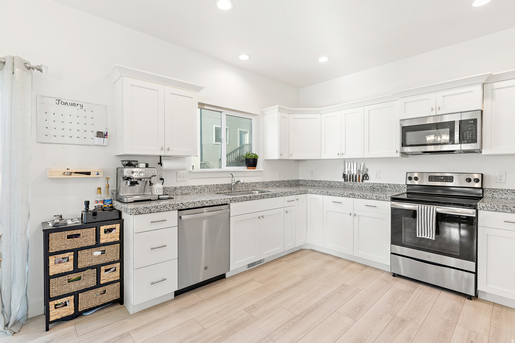 SILVERLAKE - Residential