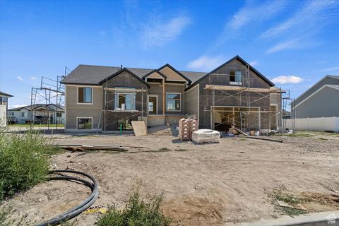 Photo of 2519 W 2950 N, Farr West, UT 84404 (MLS # 2105436)