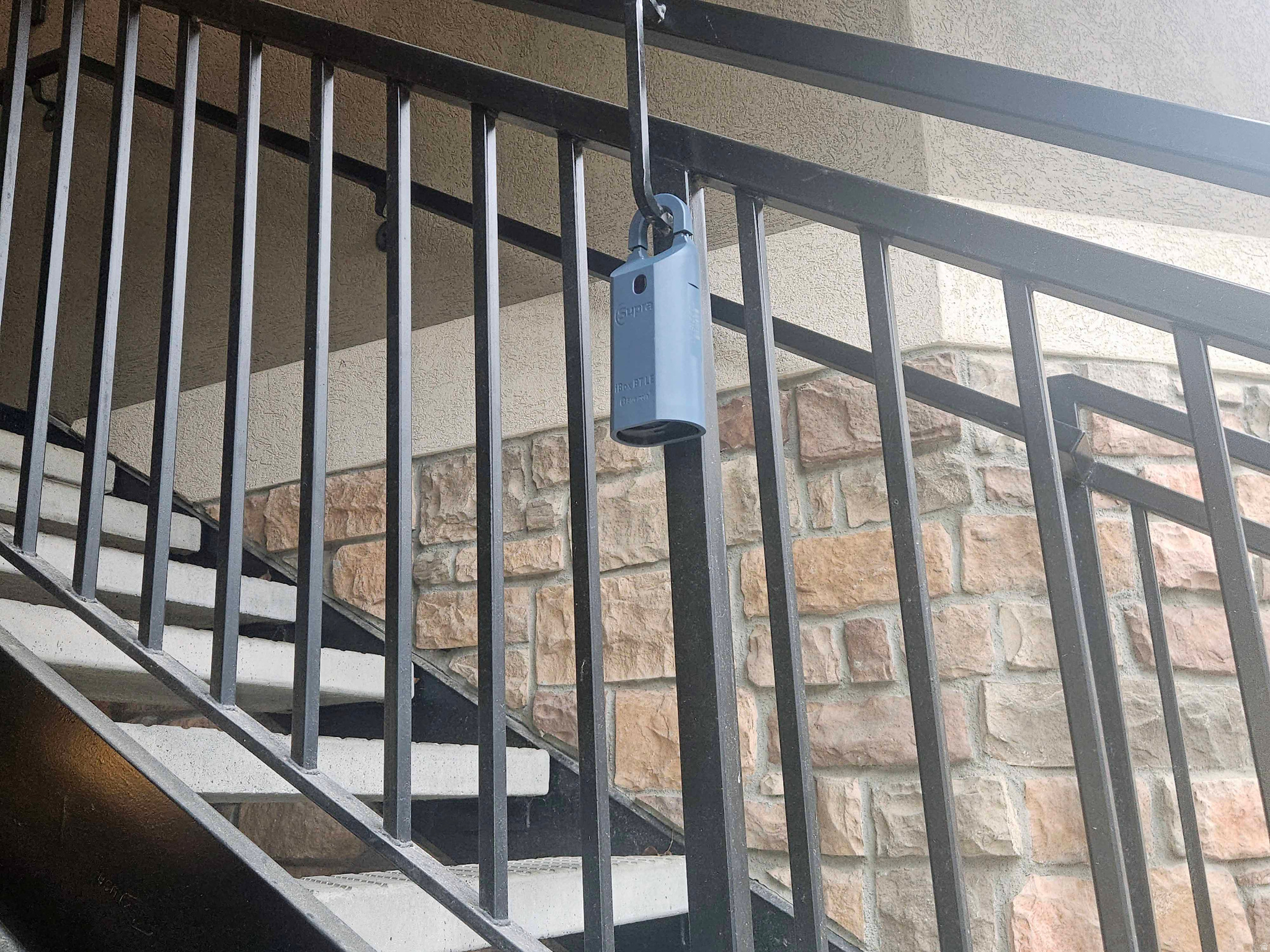 VINTAGE ON THE BLUFF - Residential