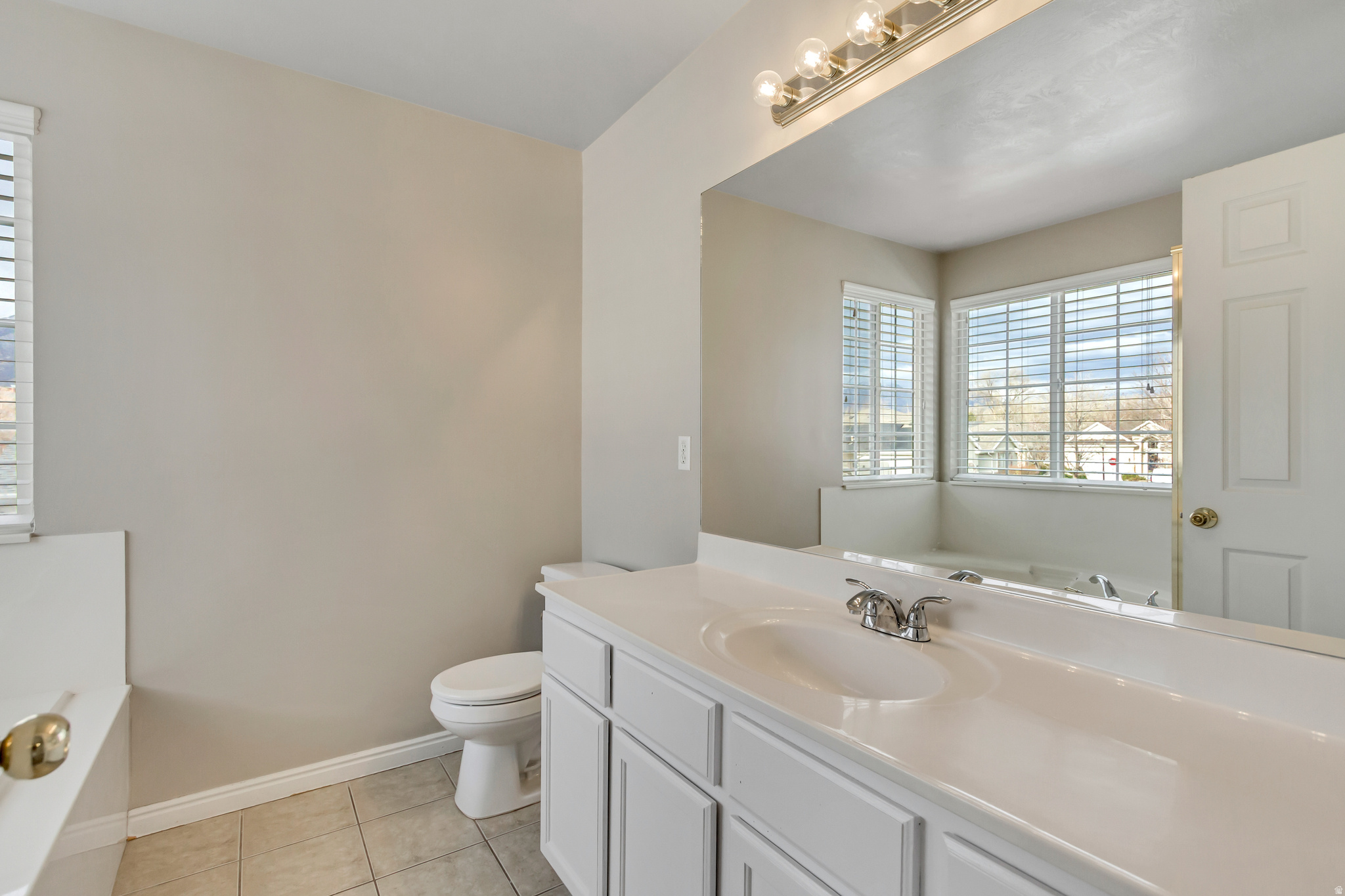 SUNSET PONDS PUD - Residential