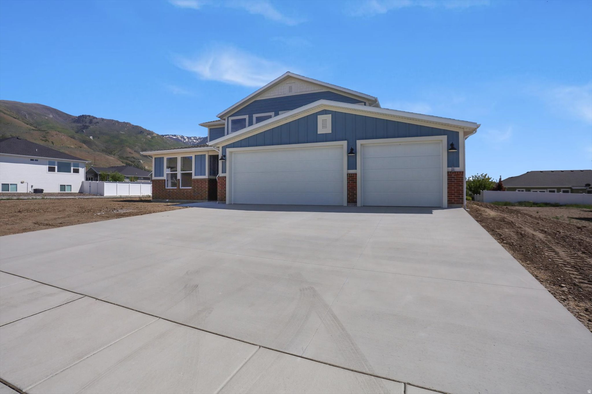 PERRY LANDING - Residential