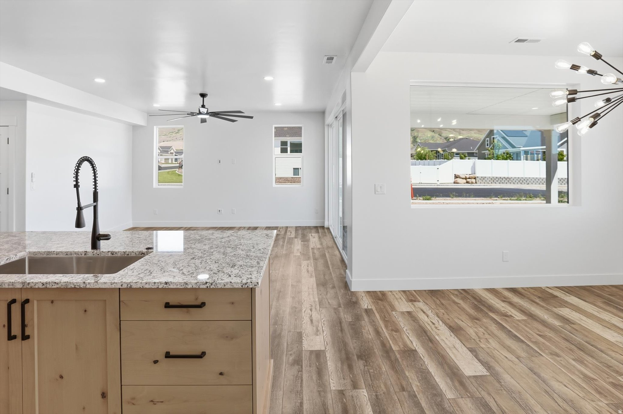 PERRY LANDING - Residential