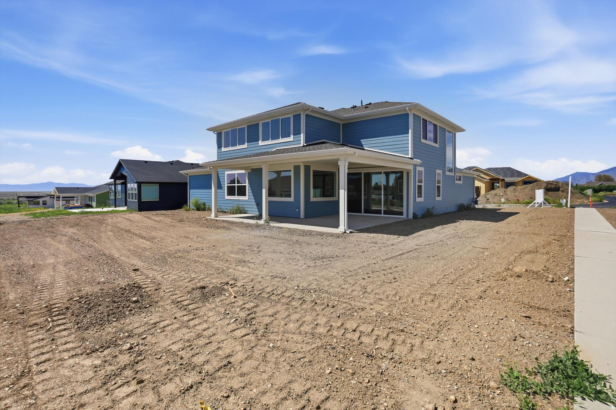 PERRY LANDING - Residential
