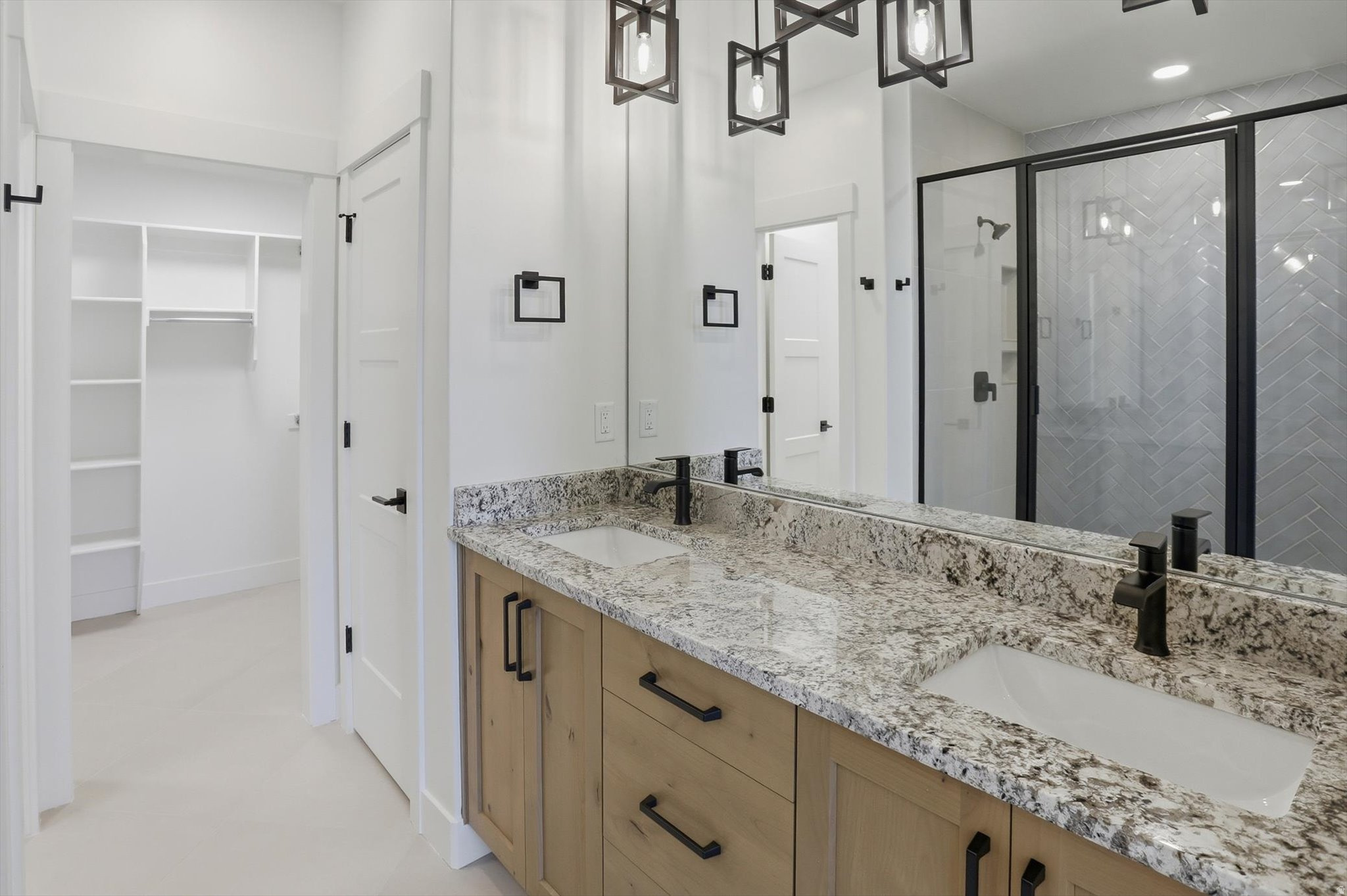 PERRY LANDING - Residential
