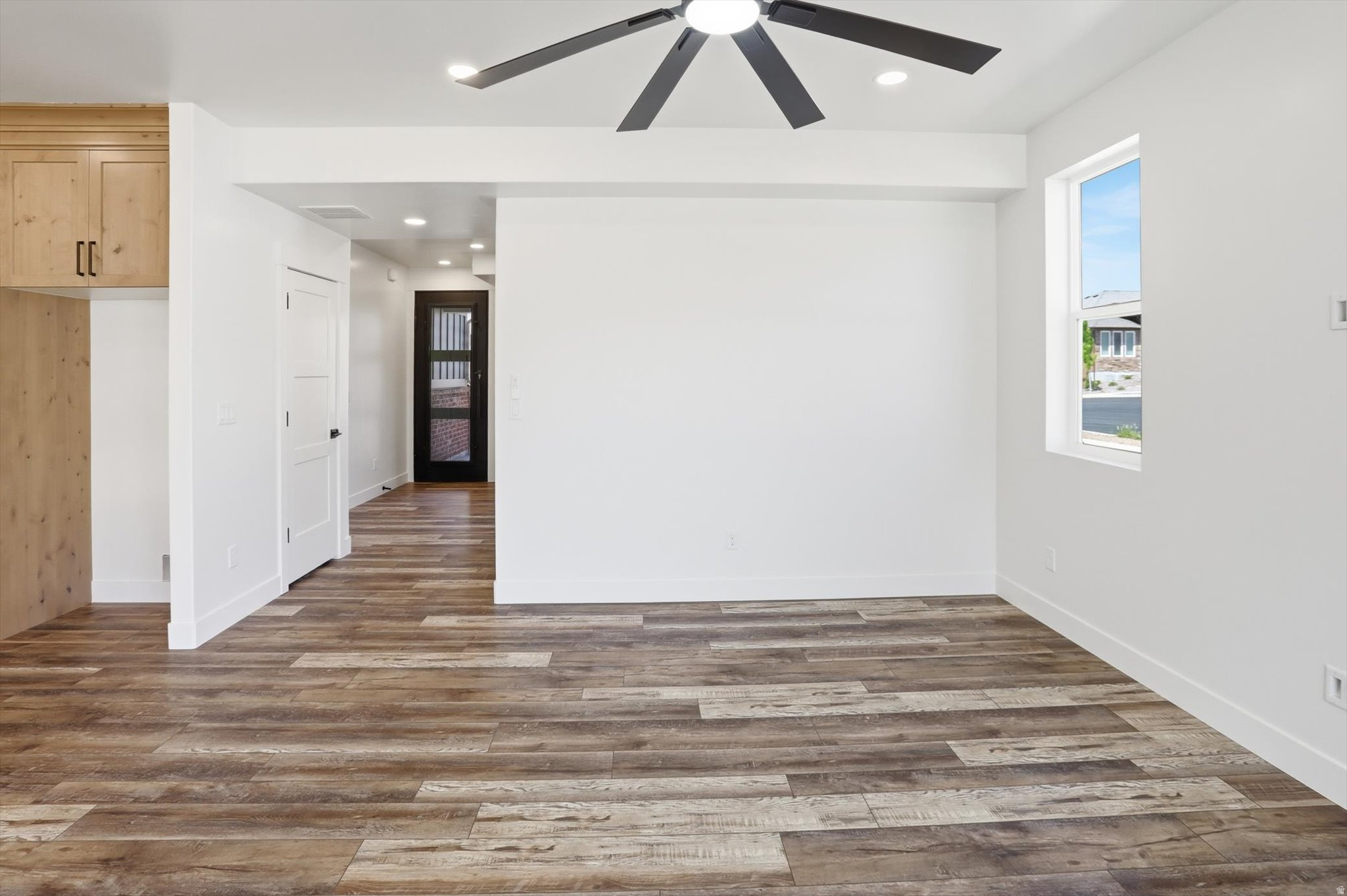 PERRY LANDING - Residential
